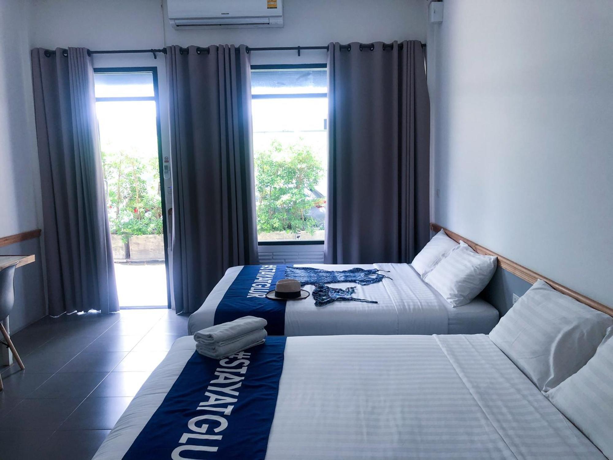 Glur Phuket Patong Beach Exterior foto