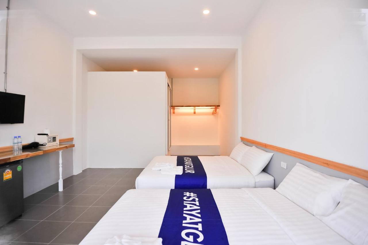 Glur Phuket Patong Beach Exterior foto